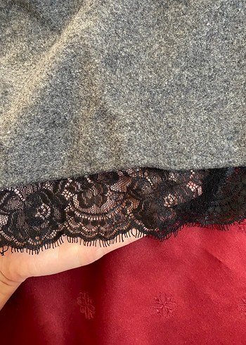 Zara Dantel Detaylı Gri triko Mini Etek - Görsel 3