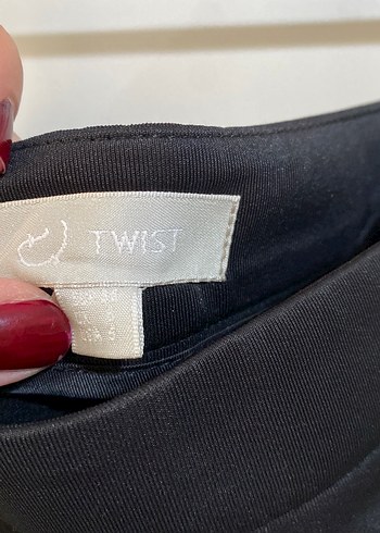 Twist Siyah midi tül file detaylı Kadın Etek - Görsel 2