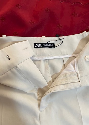 Zara Bej Kadın Pliseli kemerli Kumaş Pantolon - Görsel 2