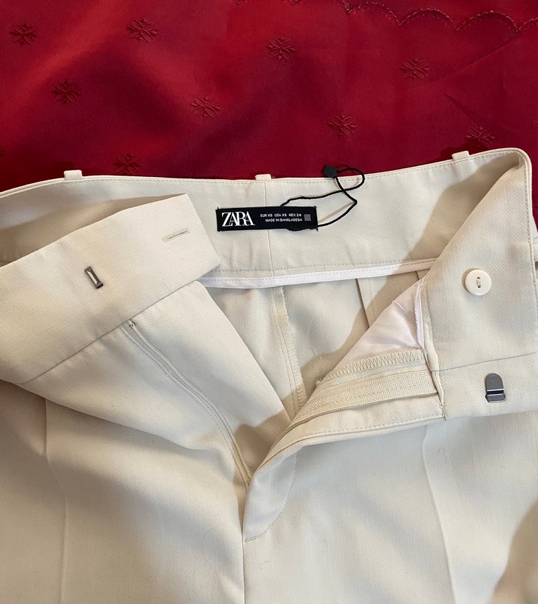 Zara Bej Kadın Pliseli kemerli Kumaş Pantolon - Görsel 2