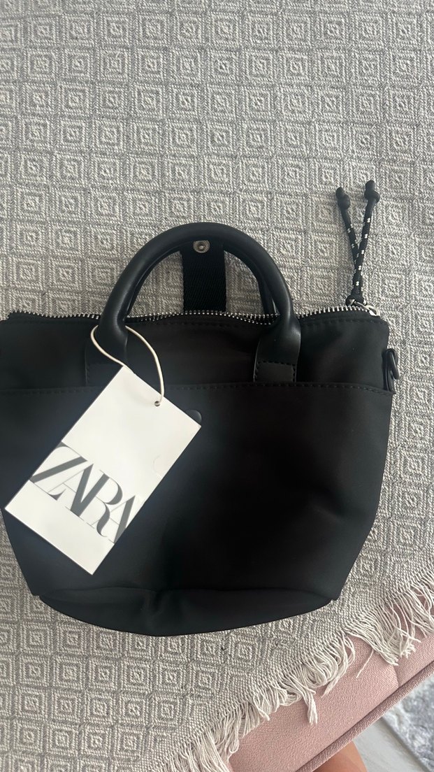 Siyah Deri Fermuarlı Kadın Çantası - Görsel 3