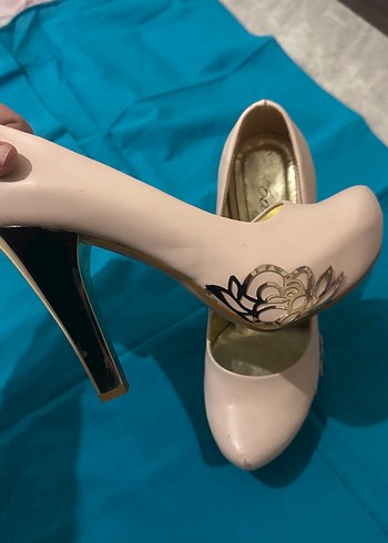 Parlak Pembe Stiletto Topuklu Kadın Ayakkabı - Görsel 2