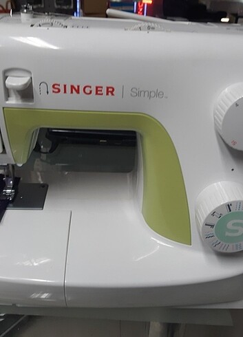 SINGER Simple 3229model 