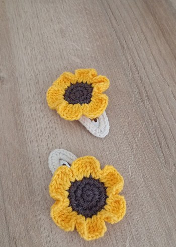 Çiçek Desenli Krem Rengi Bebek Seti - Görsel 4