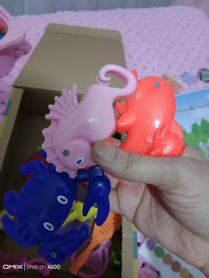 çeşitli oyuncaklar - Görsel 2