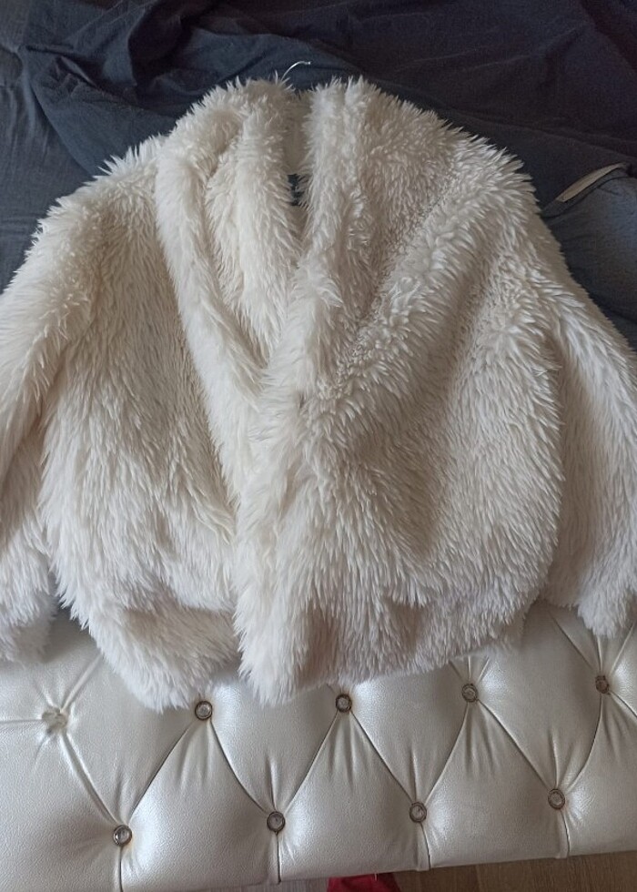 Bershka peluş ceket  - Görsel 2