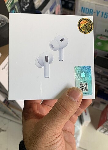 Apple airpods