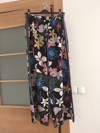 Koton rahat bol paça çiçekli pantolon