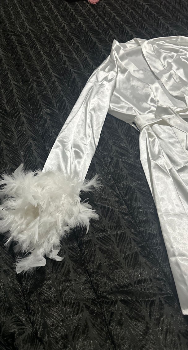 Beyaz Parlak Kadın Sabahlık hiç kullanılmadı - Görsel 3