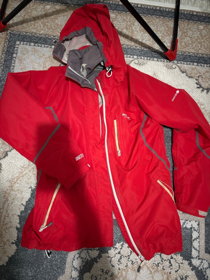 Rahatta Kırmızı Fermuarlı Kadın Ceket - Görsel 2