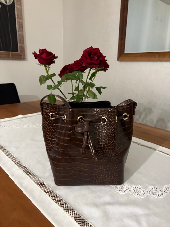 Kahverengi Deri Yılan Desenli Kadın Çanta - Görsel 4