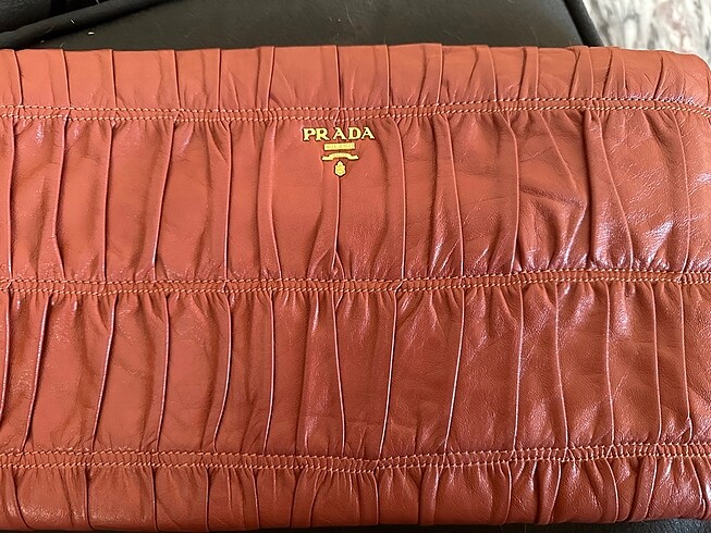 Prada clutch canta