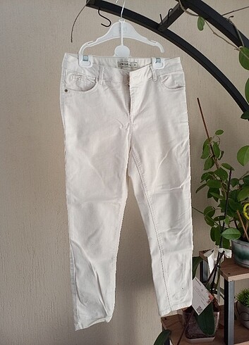 Beyaz skinny pantolon