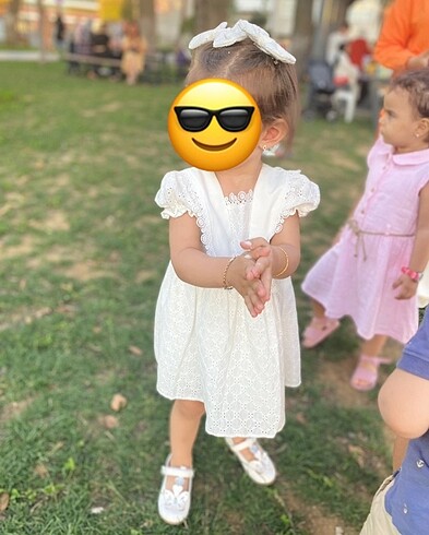 Diğer Dantelli fistolu bebek elbisesi bebek doğum günü elbisesi