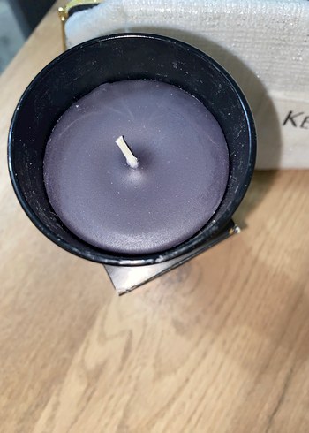 Kérastase Siyah Mum ve Kumaş Kılıf - Görsel 5