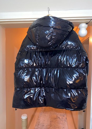 Siyah Düğmeli Kadın Kışlık Mont - Görsel 4