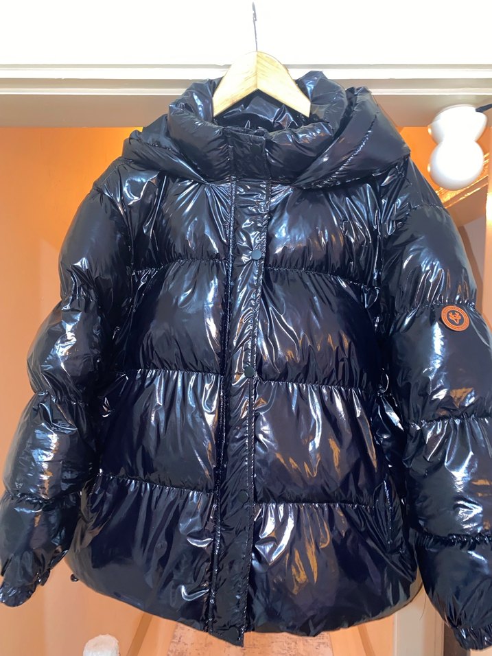 Siyah Düğmeli Kadın Kışlık Mont - Görsel 2