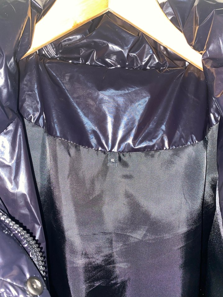 Siyah Düğmeli Kadın Kışlık Mont - Görsel 3