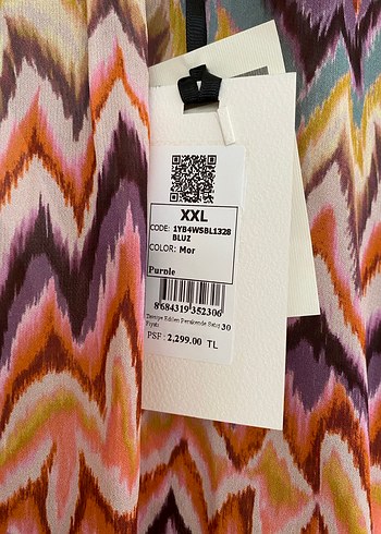 Bohem V Yaka Pilili Bağlama Desenli Kadın Bluz - Görsel 2