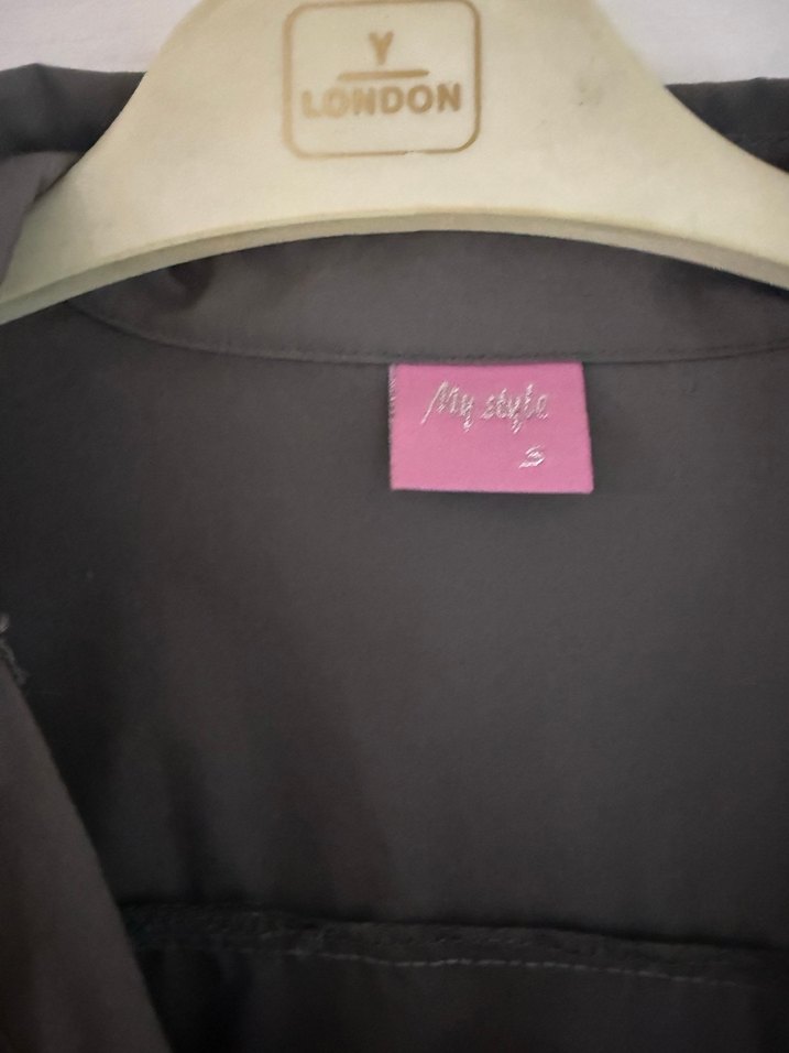 Düğmeli Uzun Siyah Baskılı Kadın Gömlek - Görsel 2