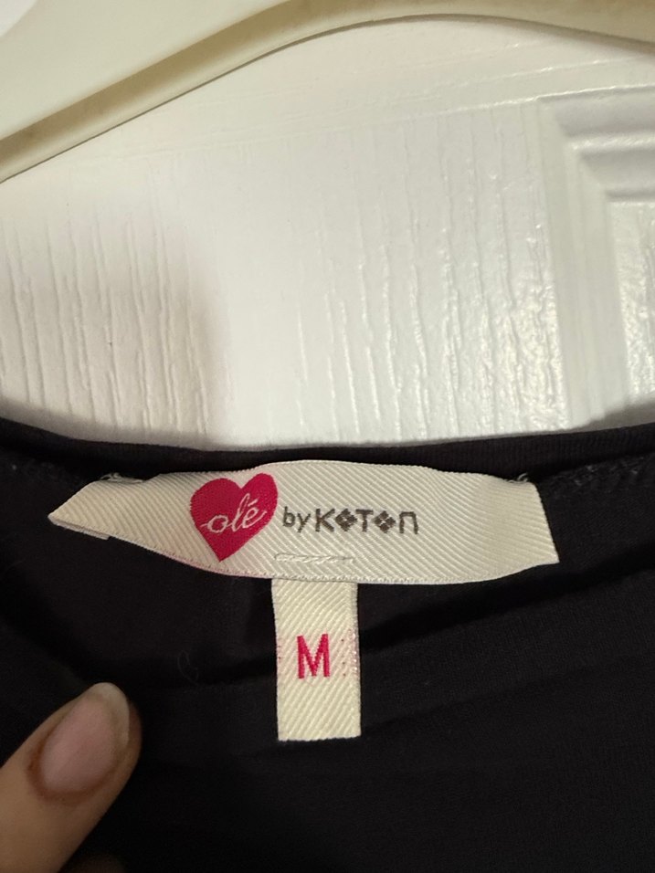 Kız Siyah Baskılı Kısa Kollu Tişört - Görsel 3