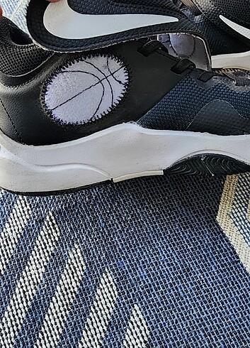 38 Beden siyah Renk Nike Team Hustle