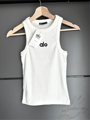 Alo yoga halter top