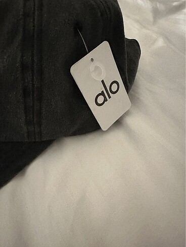 New Era Alo yoga off - duty cap