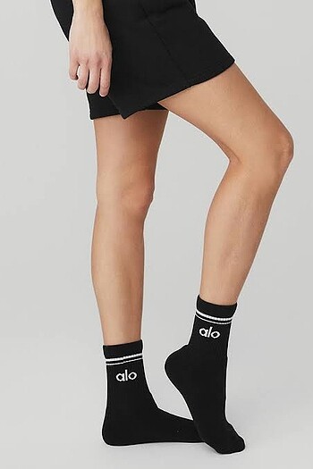 Alo Yoga Unisex Half-Crew Throwback Sock