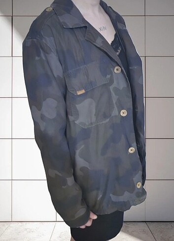 Pull and Bear Pull Bear Kamuflaj Ceket