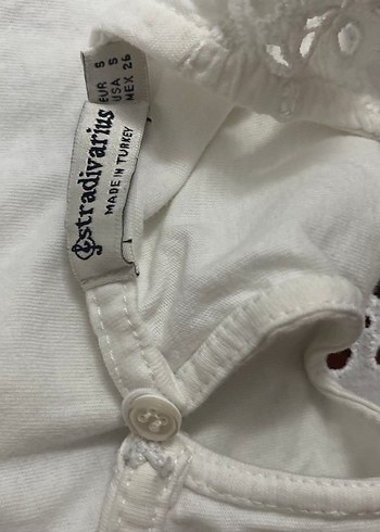 s Beden Dantel Detaylı Beyaz Kolsuz Mini Bluz