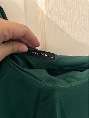 Trendyol & Milla Tek kol abiye