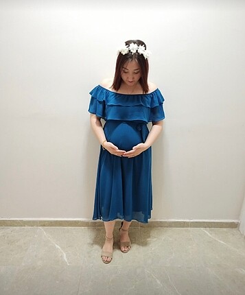 Madonna yaka elbise