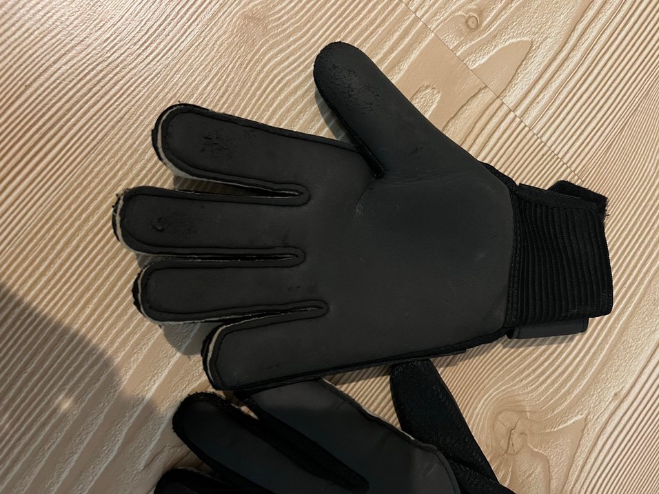 Siyah Nike Erkek çocuk kaleci eldiveni - Görsel 2