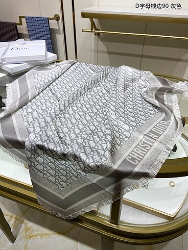 Christian Dior Vual Eşarp