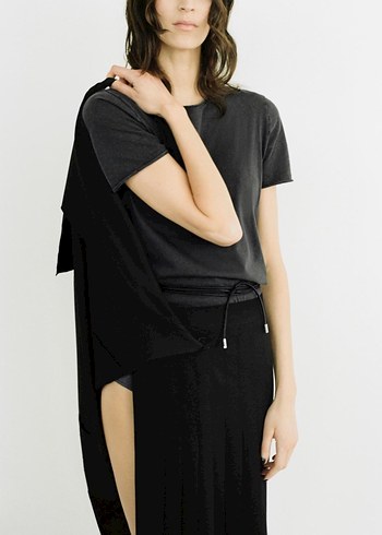 xs Beden siyah Renk Zara xs beden tshirt orijinal