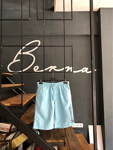 9 Yaş Beden çeşitli Renk Lc waikiki 9-10 yaş deniz şortu
