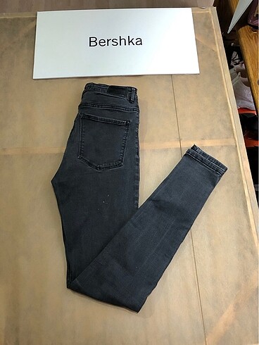 Bershka Bershka 38 beden kot pantolon