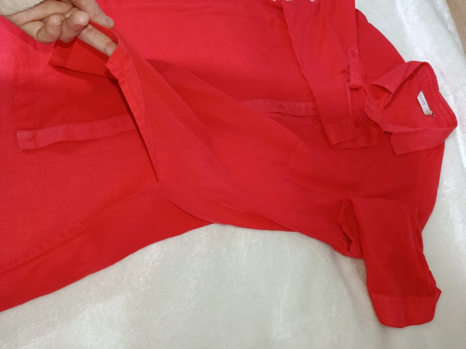 Düğmeli Kırmızı Midi gömlek - Görsel 3