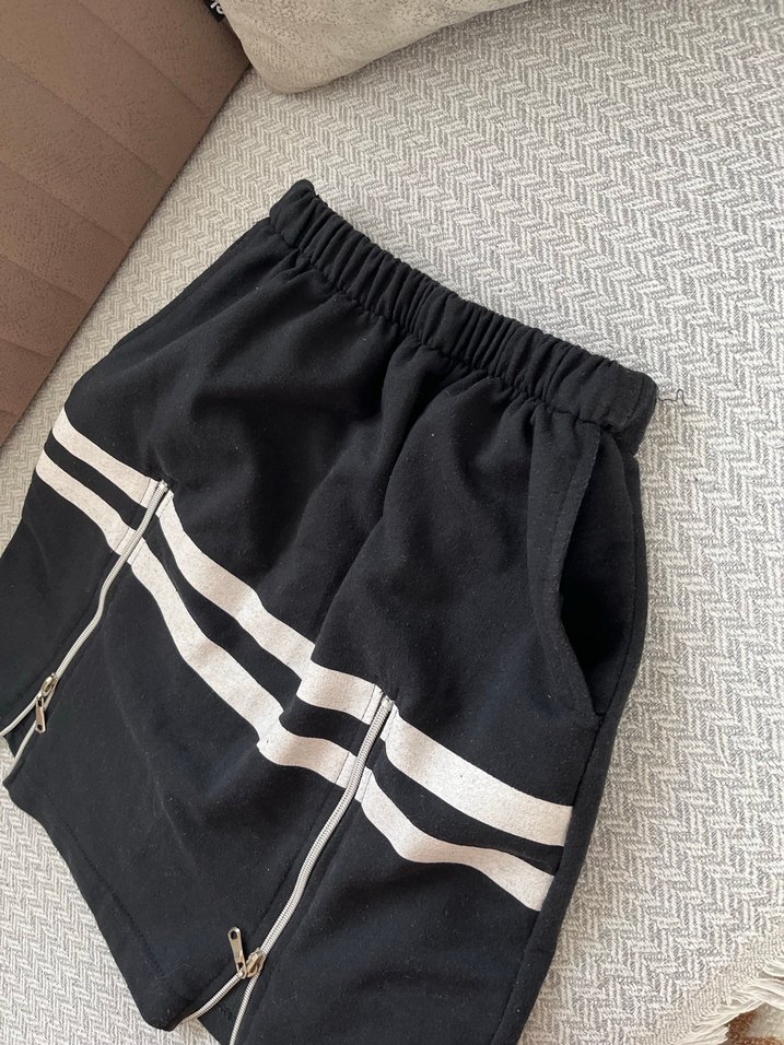 Kadın Siyah Çizgili Fermuarlı Mini Etek - Görsel 3