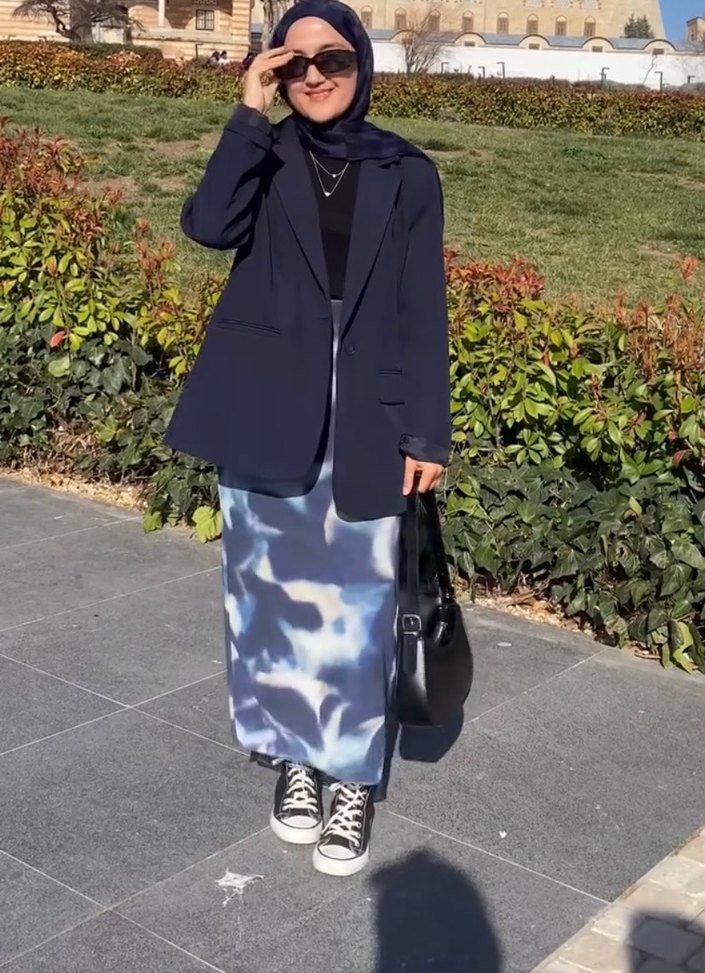 Uzun Kesim Kadın etek - Görsel 2