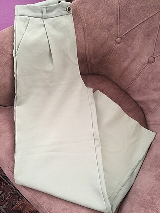 Yeşil kumaş pantolon