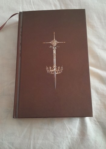 Varislerin Oyunu - Adora Yağmur - Görsel 4