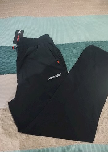 Hummel Siyah etiketli Erkek Outdoor Eşofman - Görsel 4