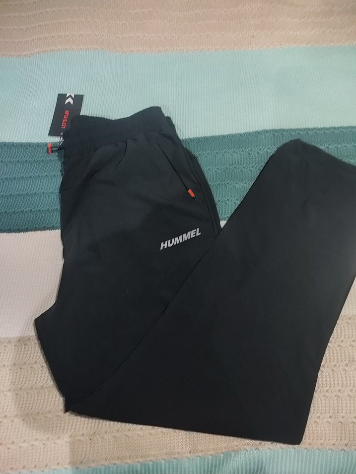 Hummel Siyah etiketli Erkek Outdoor Eşofman - Görsel 4