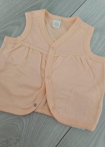 Düğmeli Bej Kız Çocuk Kolsuz Yelek - Görsel 2