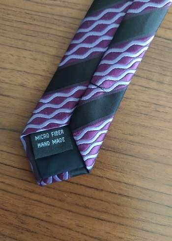 Mor ve Gri Desenli Klasik Erkek Kravat - Görsel 4