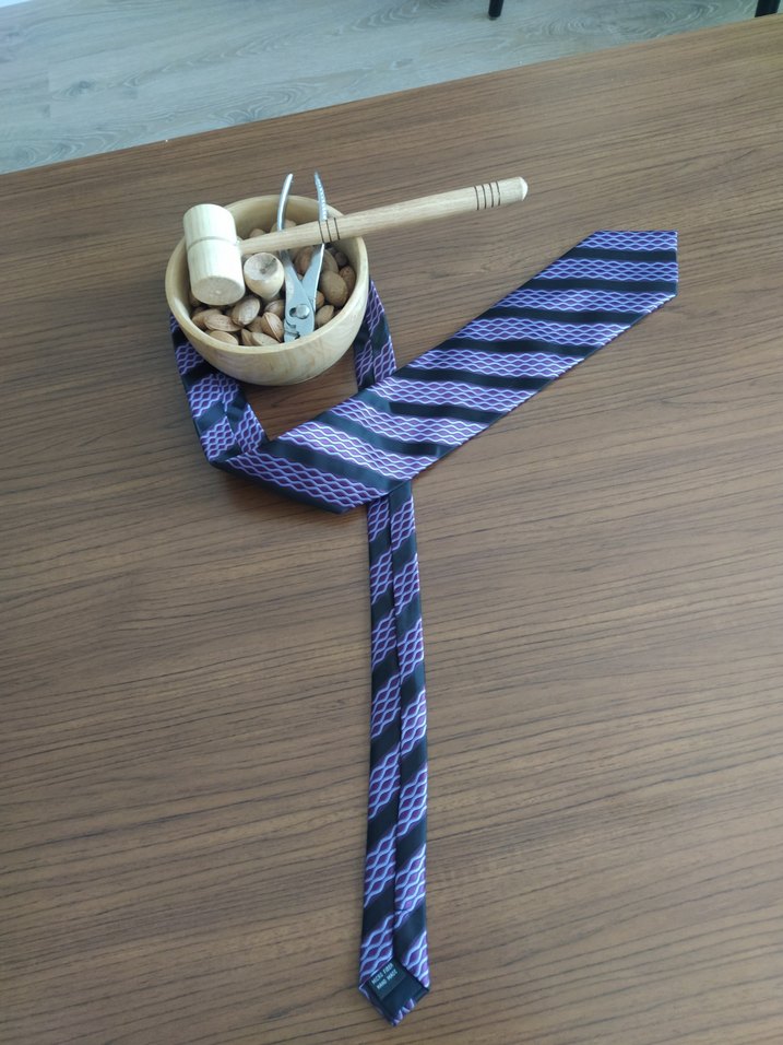 Mor ve Gri Desenli Klasik Erkek Kravat - Görsel 5