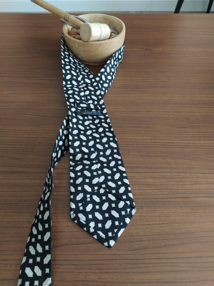 Siyah Desenli Erkek Kravat - Görsel 4