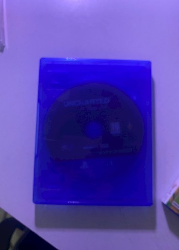 PS4 Uncharted, Crash Bandicoot ve Batman Oyunları - Görsel 2